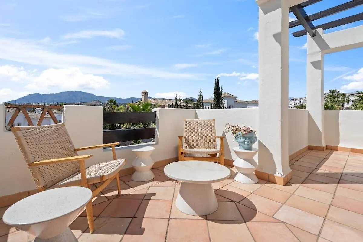 شقة Modern Duplex Penthouse In Gated Complex Rdr487 إِستيبونا
